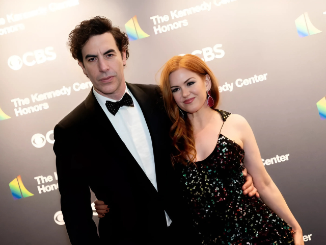 Sacha Baron Cohen &；尽管有报道称发生了冲突，但艾拉·费舍尔以7500万美元的价格和平离婚